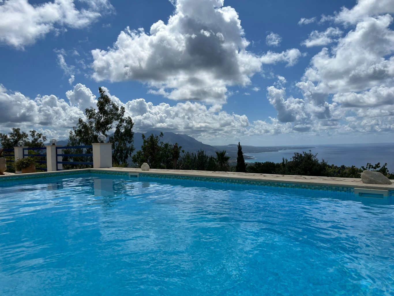 Poolterrasse Poolterrasse